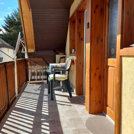 Harmonia Vendeghaz 100 Meterre Az Igali Gyogyfuerdotol Apartment Exterior foto