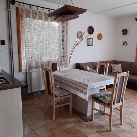 Harmonia Vendeghaz 100 Meterre Az Igali Gyogyfuerdotol Apartment Exterior foto
