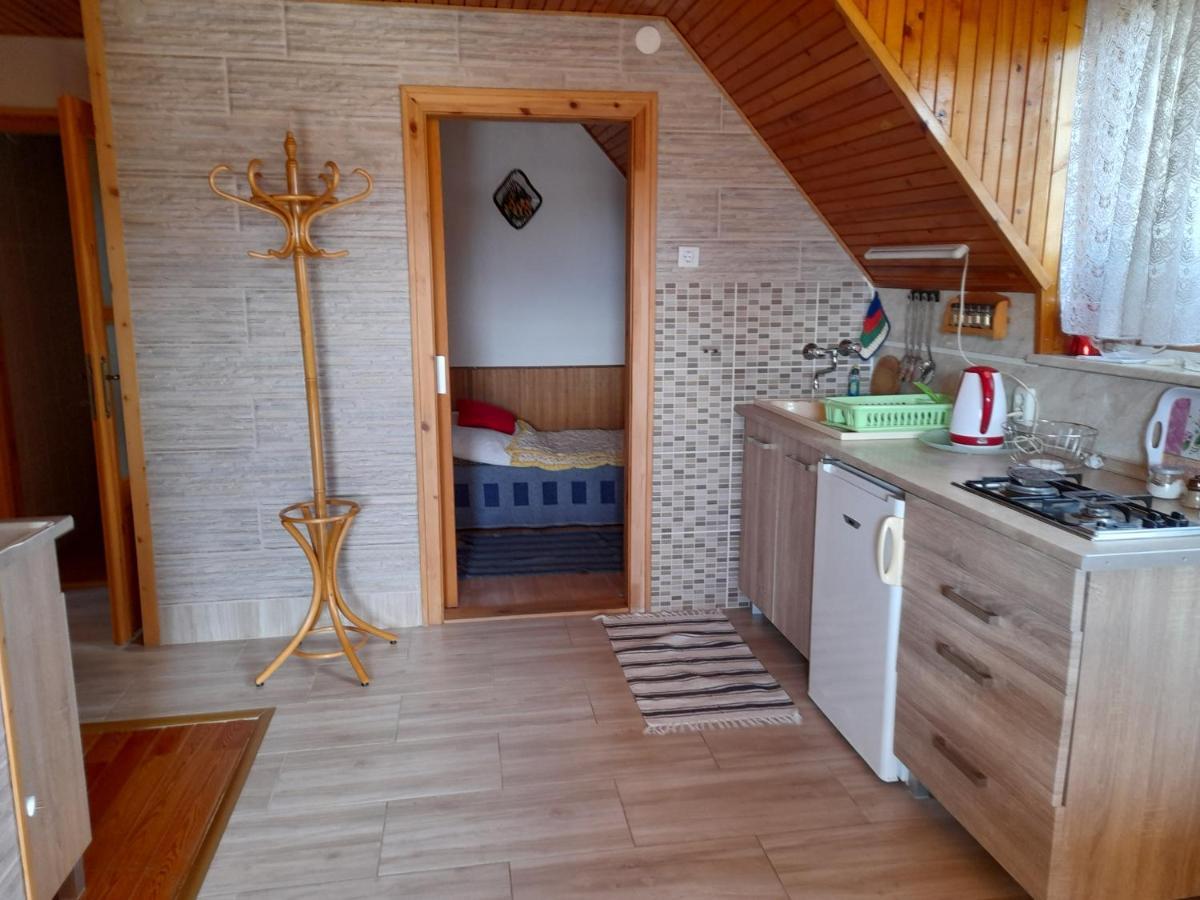 Harmonia Vendeghaz 100 Meterre Az Igali Gyogyfuerdotol Igal