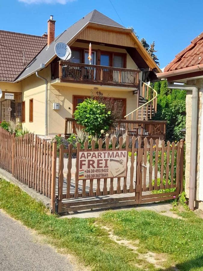 Apartment Harmonia Vendeghaz 100 Meterre Az Igali Gyogyfuerdotol